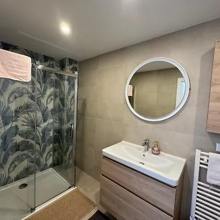 דירה One Bedroom With Terrace Near Sea - Angela's זאדאר